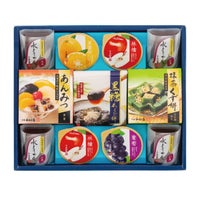 新宿中村屋 和水菓　11個入（蓋を開けた状態）詰め合わせギフトの中身が見える画像
